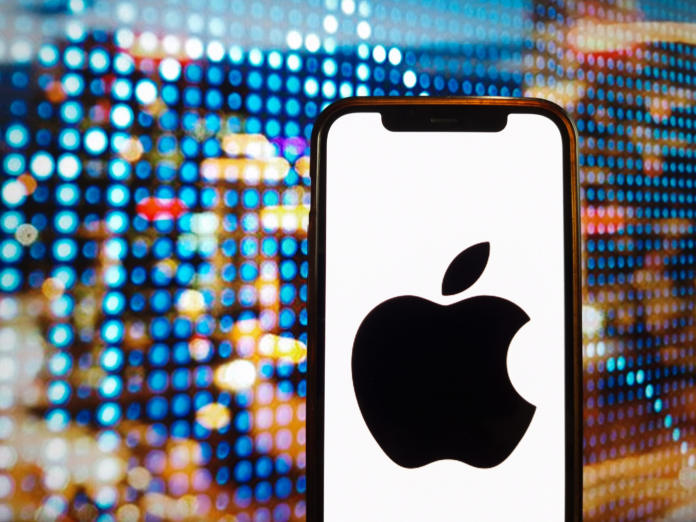 pretul-urias-la-care-va-ajunge-un-iphone