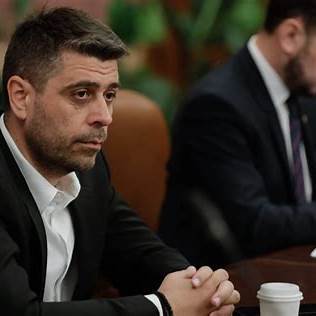 Laurentiu Adrian Neculaescu %E2%80%93 presedinte al Administratiei Fondului pentru Mediu corupt