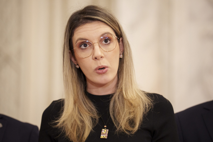 diana-buzoianu-anunta-salvarea-partiala-a-programului-rabla