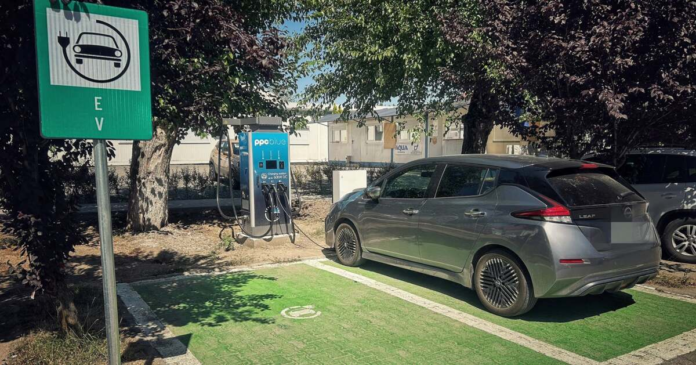 cele-cinci-noi-statii-de-incarcare-electrica-din-dumbravita