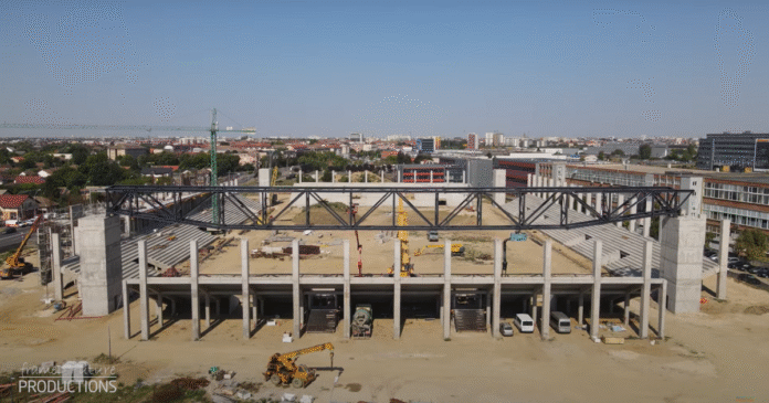 video-arena-eroii-timisoarei-aproape-finalizata-lucrari-la-acoperis