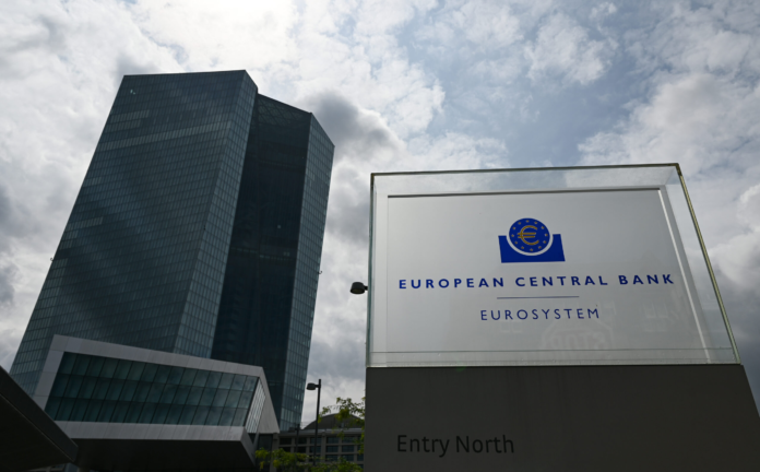 bce-nu-va-mai-reduce-dobanzile-si-le-ar-putea-creste