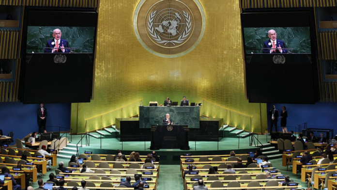 zeci-de-diplomati-au-parasit-sala-la-discursul-lui-netanyahu