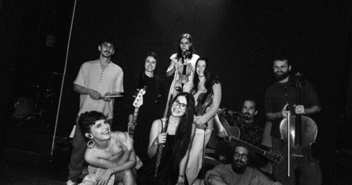 Mădălina Pavăl și orchestra sa la Teatrul Național