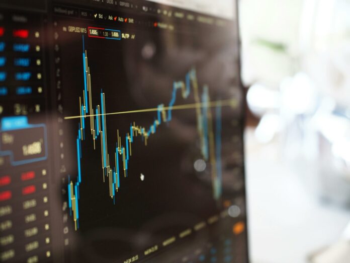 XTB: Investitorii români se alătură valului AI