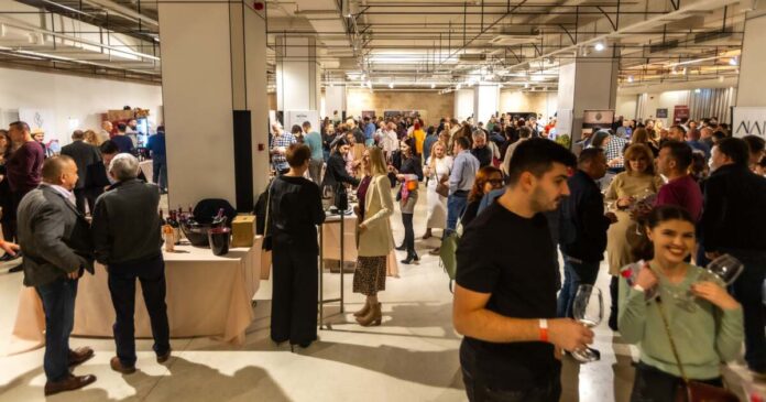 Vinuri de top și ajutor pentru copiii cu dizabilități la Rovinhud Wine Show Timișoara