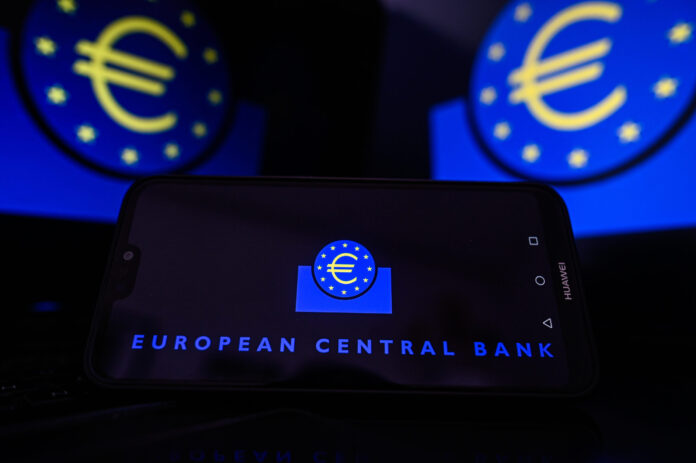 BCE va testa 110 bănci euro pentru riscuri geopolitice