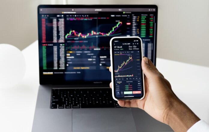 Bursa revigorată, investitorii recapată optimismul economic