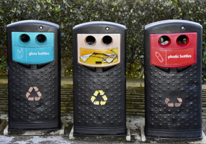 Câți bani aduce reciclarea PET-urilor în UE?