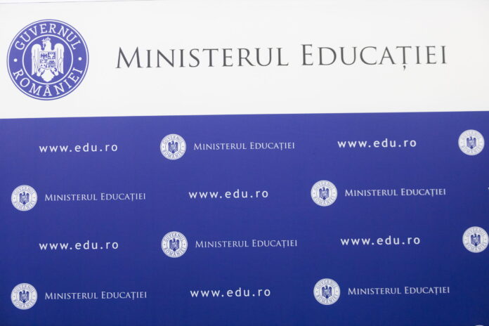Cumulul pensie-salariu permis în învățământ