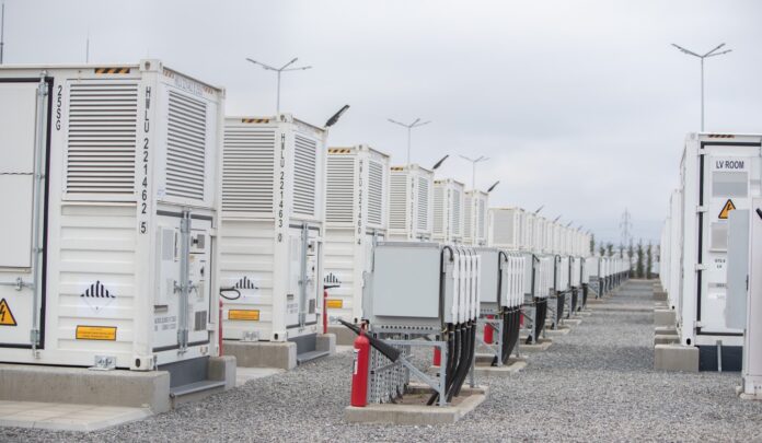 Facturi mai mici la energie în România, stocare baterii operaționalizată