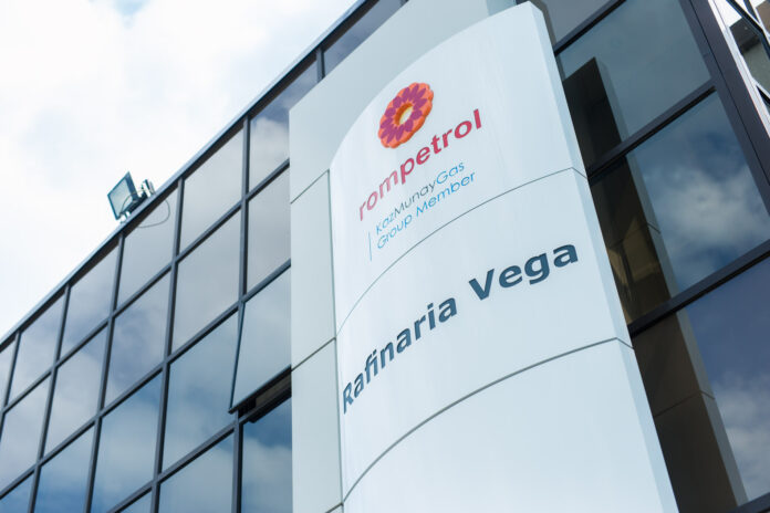 Rompetrol va închide temporar rafinăriile Petromidia și Vega