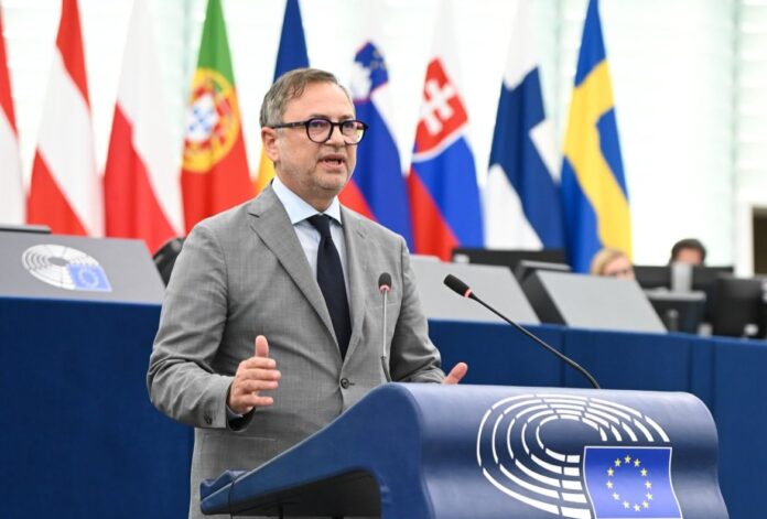 Peste 20 miliarde euro pentru fermieri și rural în România