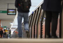 Vânzările de abonamente anuale la metrou au crescut de aproape nouă ori în luna în care s-a anunțat majorarea tarifelor biletelor de călătorie.