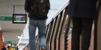 Vânzările de abonamente anuale la metrou au crescut de aproape nouă ori în luna în care s-a anunțat majorarea tarifelor biletelor de călătorie.