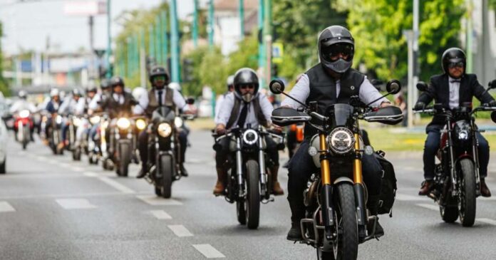 Motocicliștii se întorc pe străzile din Timișoara pentru o cauză caritabilă. „Distinguished Gentleman’s Ride” ajunge la a noua ediție.