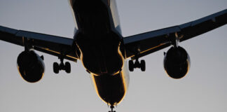 Operatorul unui mare aeroport: Europa dispune de suficiente rezerve de kerosen pentru sezonul estival