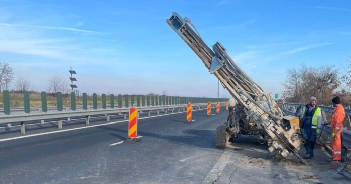 Autostrada A1, închisă timp de trei zile în zona Holdea. Lucrări pregătitoare pentru recepția unui tronson de autostradă.
