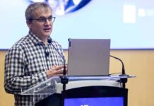Cum influențează inteligența artificială lumea? Descoperă răspunsul de la fizicianul Cristian Presură, invitat la o conferință la UVT.