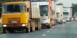 Interzicerea circulației tirurilor pe drumurile naționale și autostrăzi din cauza caniculei, începând de duminică. Județele afectate.
