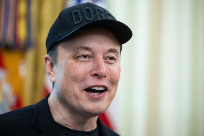Mureșan: UE nu trebuie să ia bani de la cetățeni pentru ca Musk să aibă acces gratuit pe piața europeană.