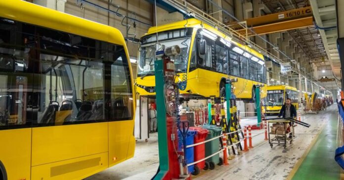 Noile autobuze scurte ale primăriei vor intra în circulație săptămâna viitoare. Pe ce rute vor circula?