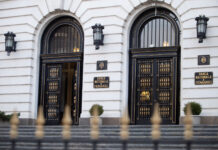 Purtătorul de cuvânt al BNR oferă clarificări după decizia Consiliului Concurenței de a amenda 10 bănci în urma investigației referitoare la stabilirea indicelui ROBOR.