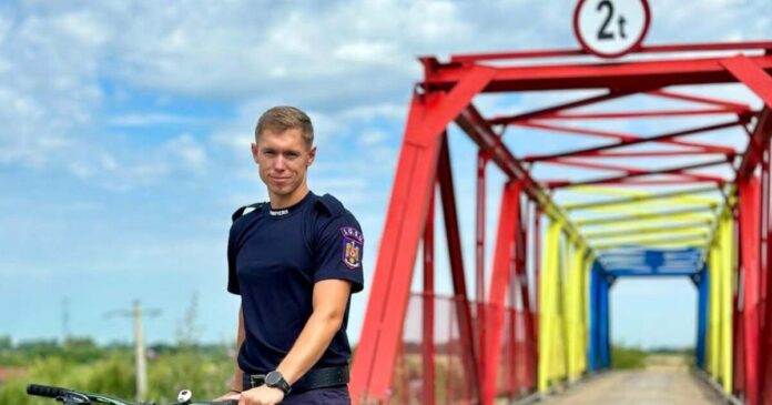 Un pompier în timpul liber a oferit primul ajutor unui bărbat inconștient în Utvin.