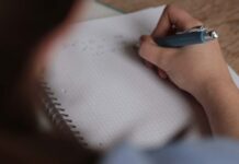 Bacalaureat 2026: Peste 4.000 de elevi prezenți la proba de Limba română în Timiș. Doi candidați au fost excluși