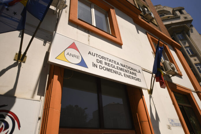 Decizie fără precedent la ANRE: licența unui furnizor de energie retrasă din cauza abaterilor repetate. Ce se întâmplă cu clienții?