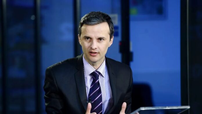 Despre technofeudalism, intensificarea polarizării, economia de piață, declinul democrației și al presei.