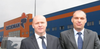 Ce părere au francezii despre frații Pavăl după achiziția Carrefour România. Cine beneficiază de pe urma tranzacției de 823 de milioane de euro?