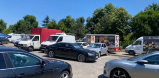 Ce se întâmplă cu parcarea de la Spitalul Județean și viitorul stadion? Simonis solicită un răspuns, iar Primăria oferă explicații.