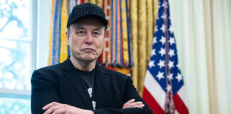 Elon Musk se pregătește pentru un nou val de finanțare pentru alegerile din SUA.