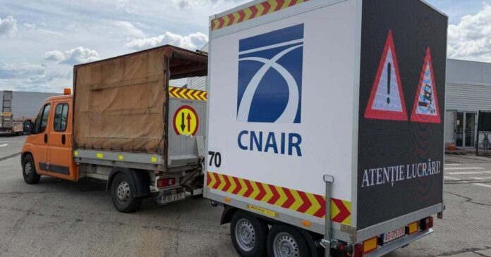 Informații de trafic în timp real. Remorci cu panouri LED pe autostrăzile și drumurile naționale din vestul țării.