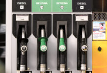 Motorina premium a depășit 10 lei pe litru. Care este prețul unui plin luni, 6 iulie, în marile orașe?