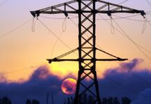 România declară stare de alertă energetică în august. Ce implică această măsură și cât de aproape suntem de restricții sau de pene de curent.