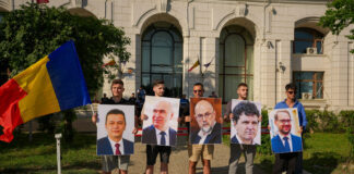 România își susține astăzi examenul de credit. Fitch își va anunța decizia după căderea Guvernului și blocajele din PNRR. Riscul retrogradării la „junk”.