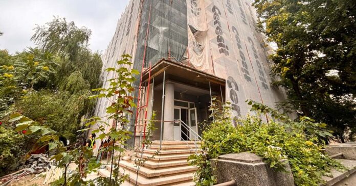 VIDEO. Cu toate că constructorul a intrat în insolvență, lucrările de la „Aslan” au mers mai departe.