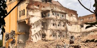 VIDEO. Demolarea Morii Prohaska, prea avansată pentru a mai putea fi oprită. „Să ne asumăm cu toții «mea culpa» ca societate”