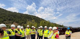 Aproape 75.000 de consumatori casnici și companii din vestul țării vor fi racordați și alimentați cu gaze naturale. Stadiul lucrărilor pe șantierele Transgaz