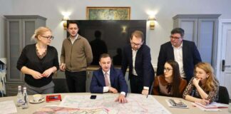 Discuții între Simonis și Romocean referitoare la relocarea păcănelelor. CJT propune 5 hectare lângă centură, dar Primăria refuză.