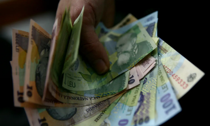 INS: Salariul mediu net a scăzut. Ce relevă cele mai recente date