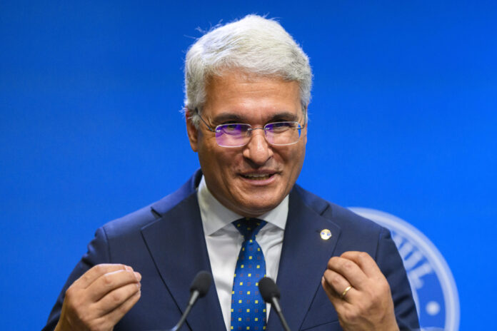 Ce au solicitat liderii politici în legătură cu legea salarizării. „Acceptabilitatea socială”, printre revendicări.