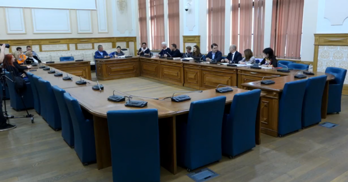 Ce părere aveți despre „rocada” Brătianu–Shakespeare–Azur? Primăria va organiza o dezbatere publică.