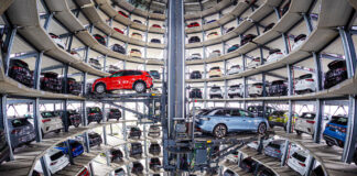 Cei mai mari producători auto din lume caută să prevină o criză a uleiului de motor. Conflictul din Orientul Mijlociu a afectat aprovizionarea.