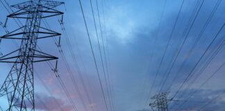 De ce România vinde energie ieftină Bulgariei și o recumpără de 7 ori mai scump? Explicațiile unui fost ministru.