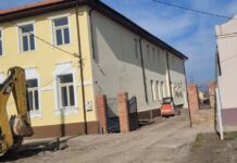 După aproape patru ani de lucrări, proiectul de modernizare a Școlii Gimnaziale din Dudeștii Noi s-a încheiat.