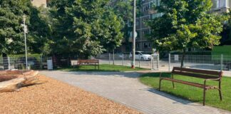 FOTO. Copiii din zona Orșova se pot bucura de un loc de joacă nou-nouță.