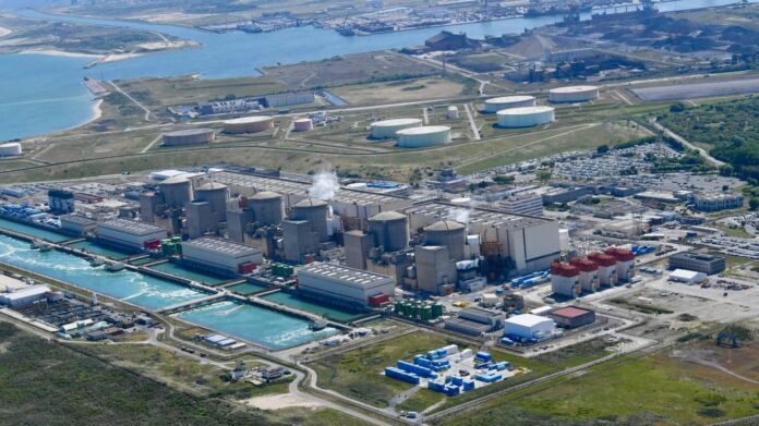 Franța închide un număr tot mai mare dereactoare nucleare. Peste 20% din capacitate este indisponibilă din cauza caniculei și secetei.